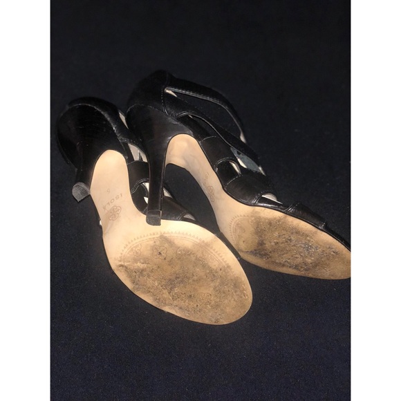 Isola Steffi Caged Heels - Picture 4 of 4